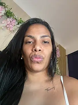 ArielleMillerr- webcam