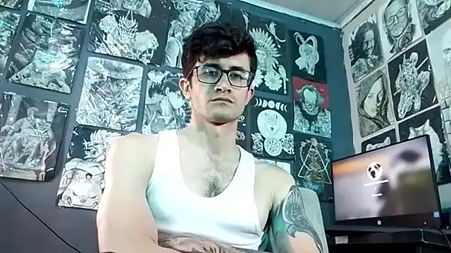 Loggan_donnelly webcam