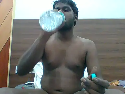 Slavebottombdsm09 webcam