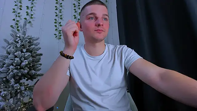 Your_Claddagh webcam