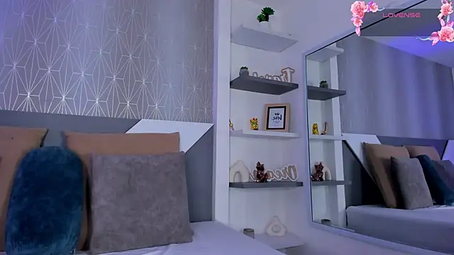 Miranda_Blair webcam