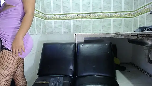 Sweet_couple79 webcam