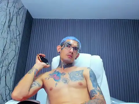 Boy_tatto77 webcam