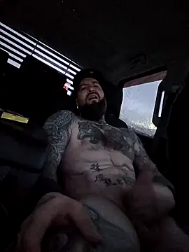 Beardedtattood webcam