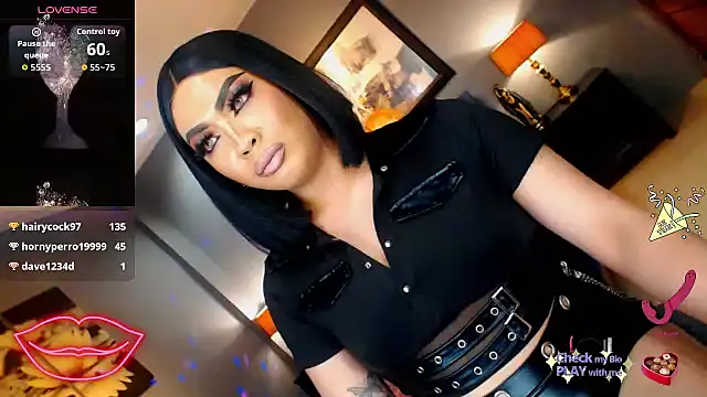 FridaHumphrey webcam