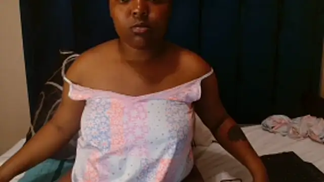 FUNBOOTYXX webcam stripchat model stream image