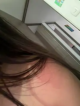 anli5's Stripchat show and profile