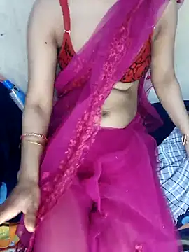 Webcam Model (xpihu)  is live.Free join now!