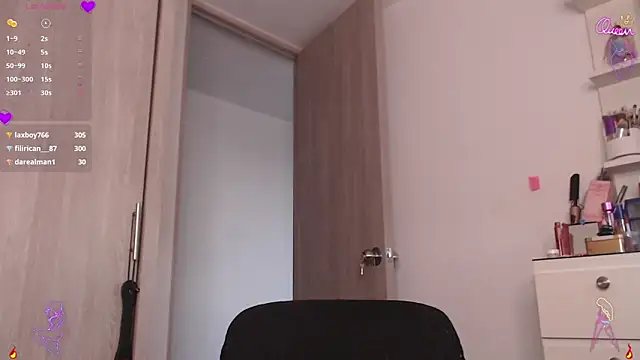 scarlett_diamond11 webcam