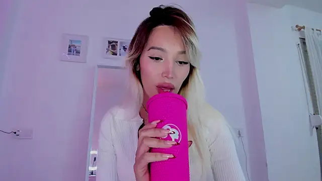 _viioletweekend_ webcam