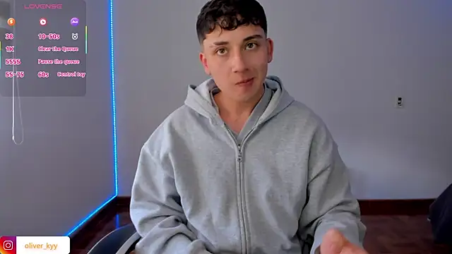 oliver_kyy webcam