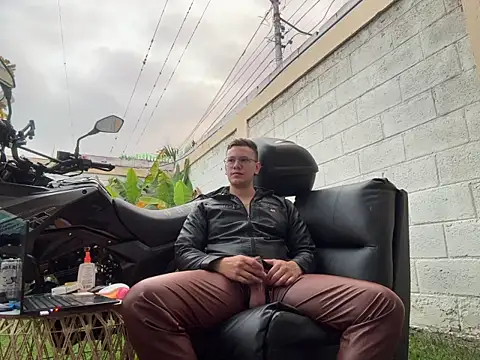 Neil_and_isaac webcam