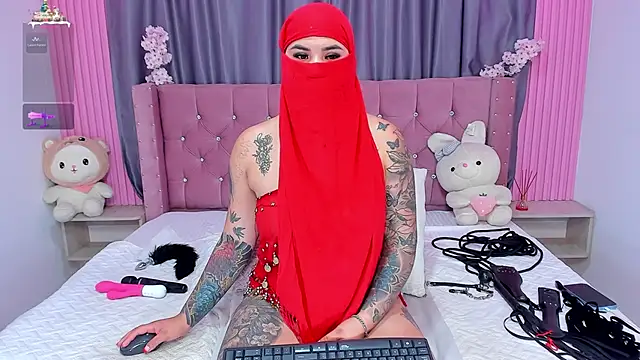 Nayla-Mouna webcam