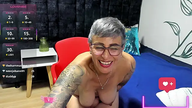 Charlotte__Gray webcam