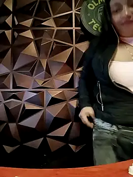 EllaCute_Young webcam