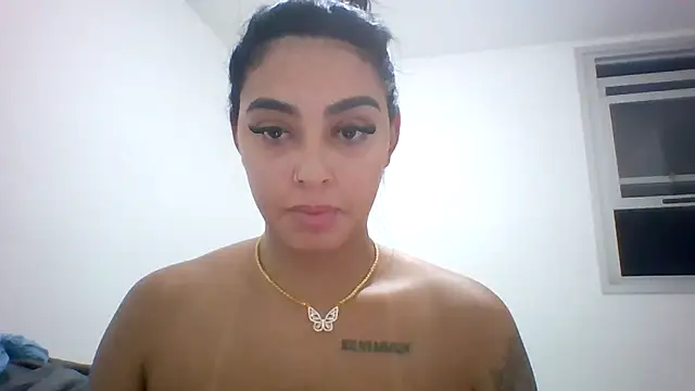 Nandinha777 webcam