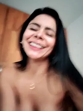 Webcam Model (hema_gold)  is live.Free join now!