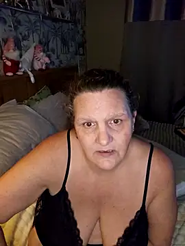 MissQueenBeex webcam