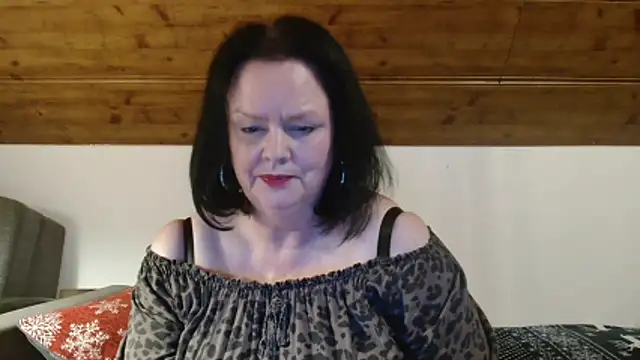 TiffanyMature webcam