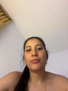 IsabellaJoness_ webcam