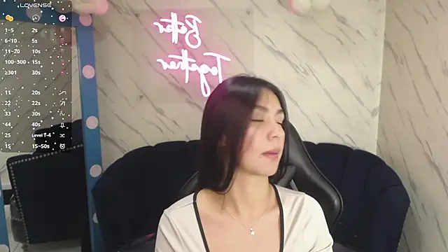 maleja_v_ - Maleja_v_'s free webcam - UK Sex Cams