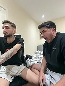 Juliann69Ramiro webcam