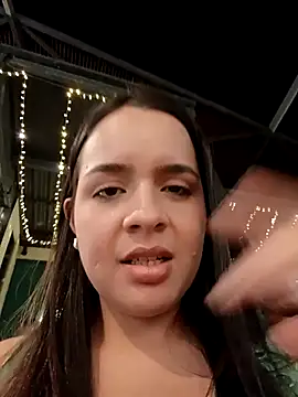 Julieth_hot-69 webcam