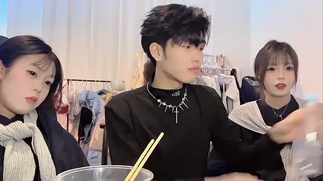 美女zhouzhou_YC在线直播