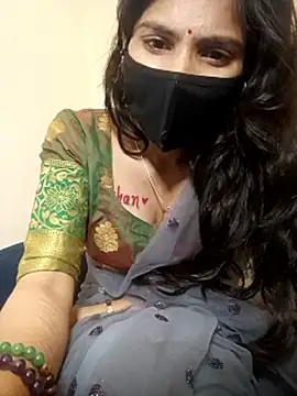 Webcam Model (Ur_prisha7) is live