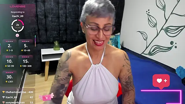 Charlotte__Gray webcam