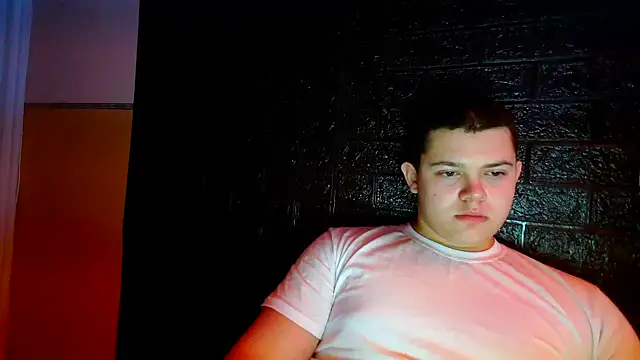 CuteButNaughty_ webcam