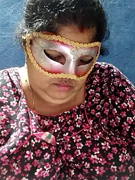 tamilthanushri webcam