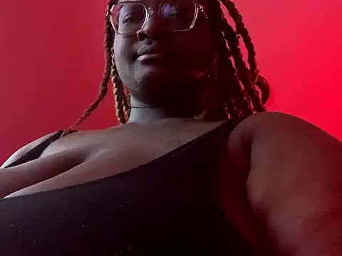 BigKittyRaven webcam