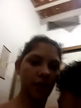 LunaAndOrionx webcam