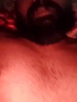 LargishSexiness webcam