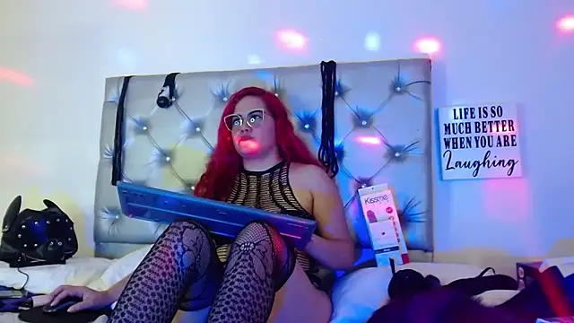 scarlett_redd webcam