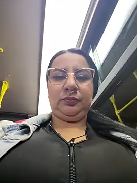 Webcam Model (Abril_Luv)  is live.Free join now!