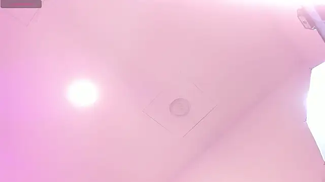 Bella_walker_ webcam