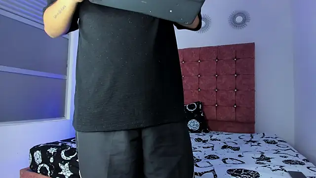 Beele_and_Evie webcam