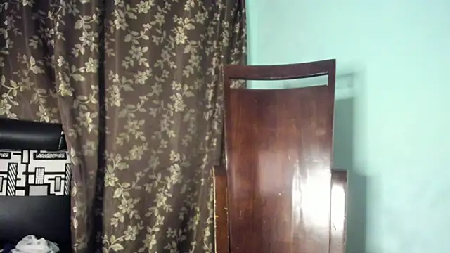 Nathaly_love96 webcam