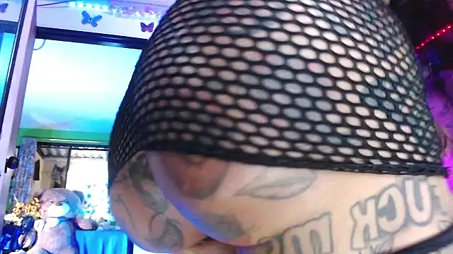 goddess_BigassCock webcam