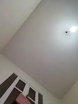 Webcam Model (Shaoula) is live