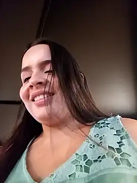 Julieth_hot-69 webcam