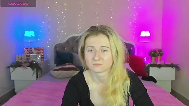 CamillaDreamer webcam