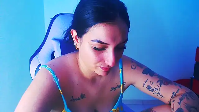 liz_dirty webcam