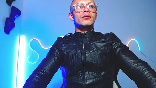 sebastian_horny webcam