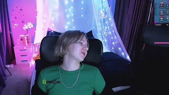 gloria_bubble webcam