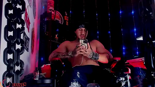 the_beast_master_ webcam