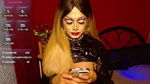 MeduzaCampbell webcam