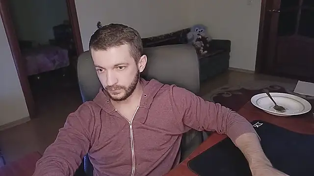 333Alone_in_theDark777 webcam